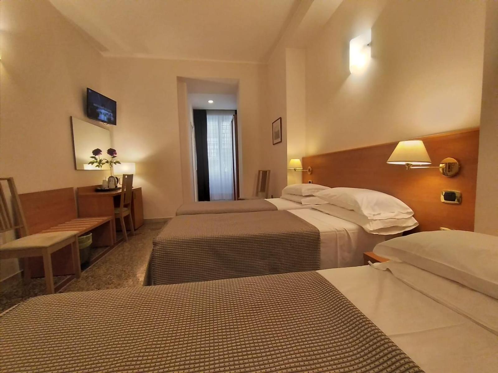 Hotel Principe Eugenio Roma Ngoại thất bức ảnh